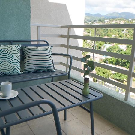 Apartamento Crieffe Views At The Lofts Kingston Exterior foto